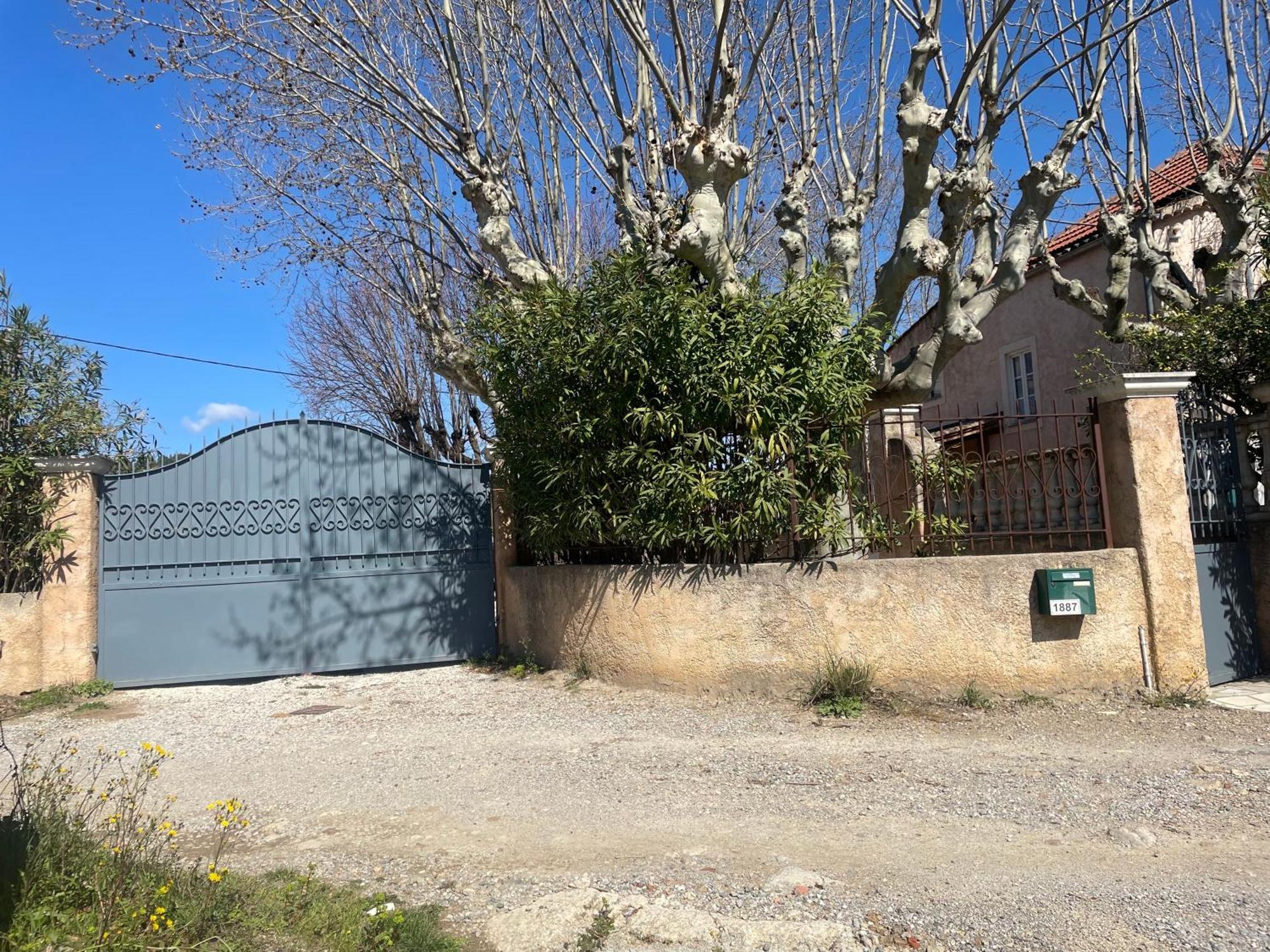 Pooh'S Belle Hotel Grimaud Exterior photo